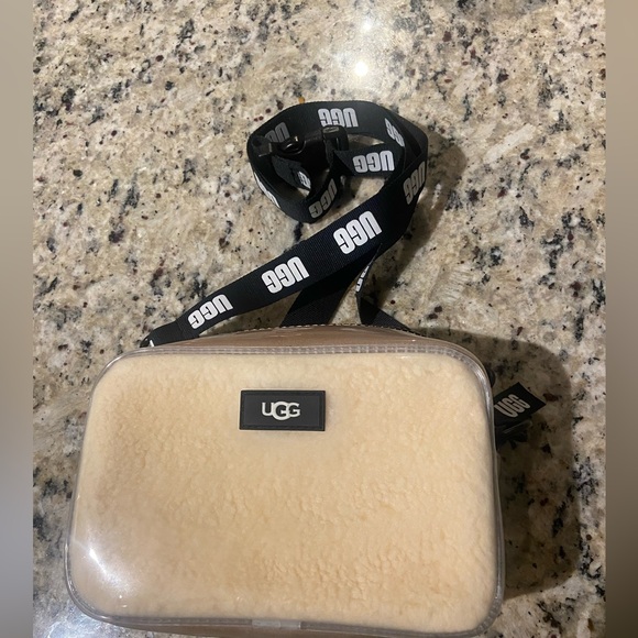 UGG Handbags - WOMENS UGG JANEY II CLEAR NATURAL CROSSBODY BELT BAG CLUTCH